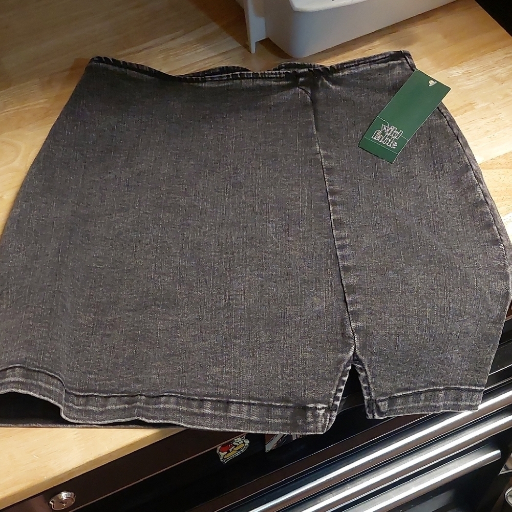 Cotton Spandex Blend Faded Black Denim Midi Skirt Sz 4 Urban Skater Punk Grunge